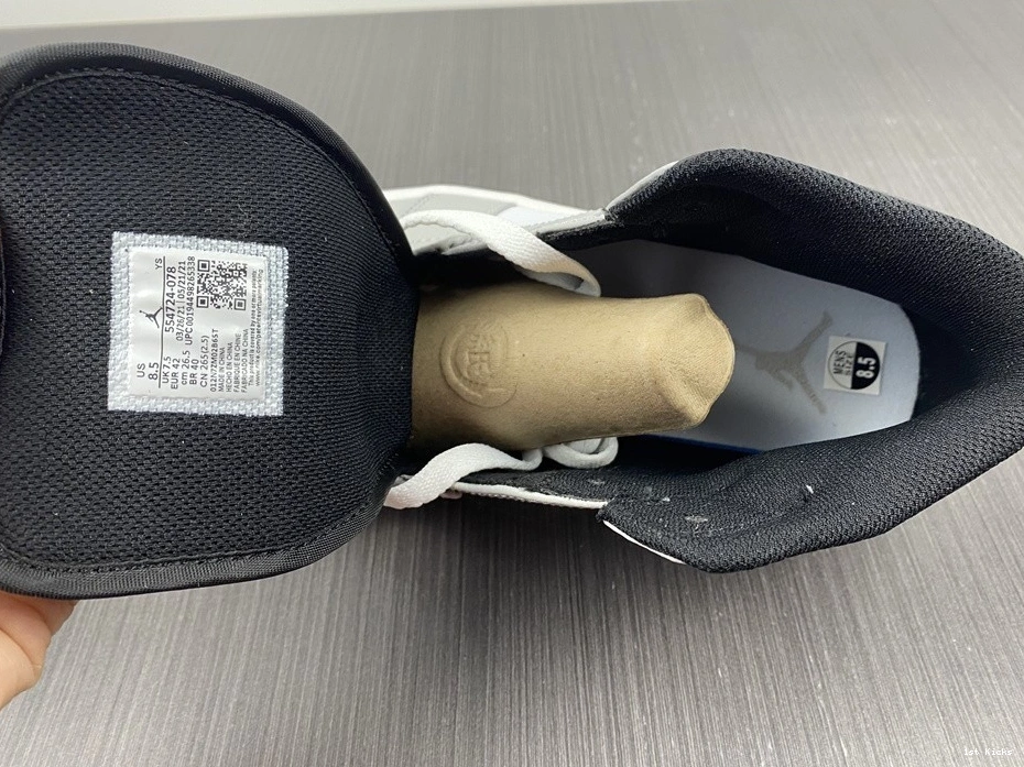 Light Mid Air Grey 554724-078 Jordan Smoke 1 0112